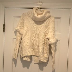 ARTISAN NY Cream Fringed Sweater-Size Small